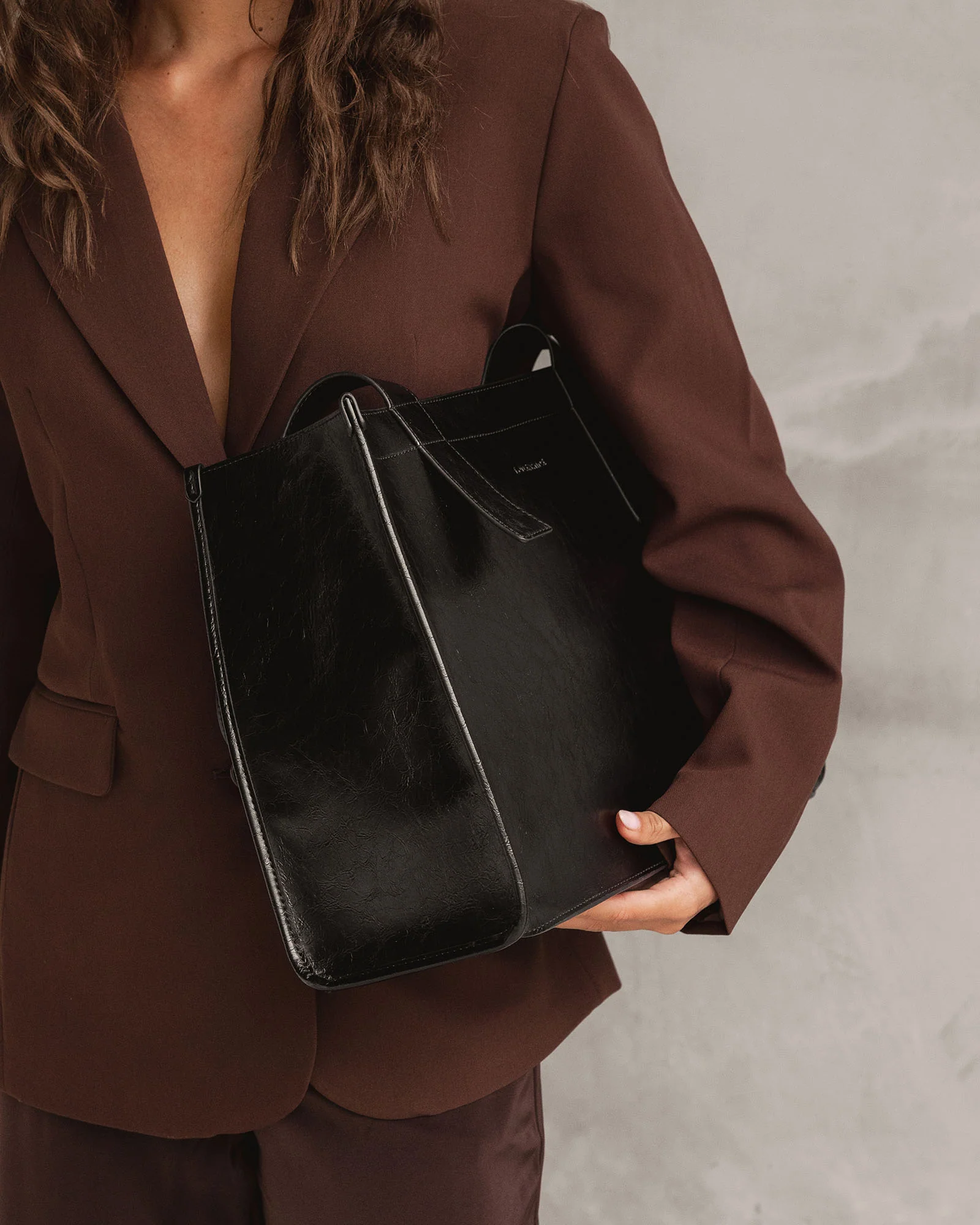 Riley Tote Bag - Black Patent - Image 7